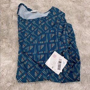 LuLaRoe tunic Irma